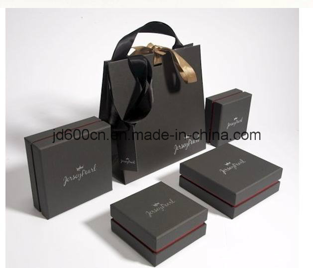 OEM Fancy Paper Jewelry Box/Luxury Clamshell Ring Box/Necklace Box/Earring Box/Bracelet Box